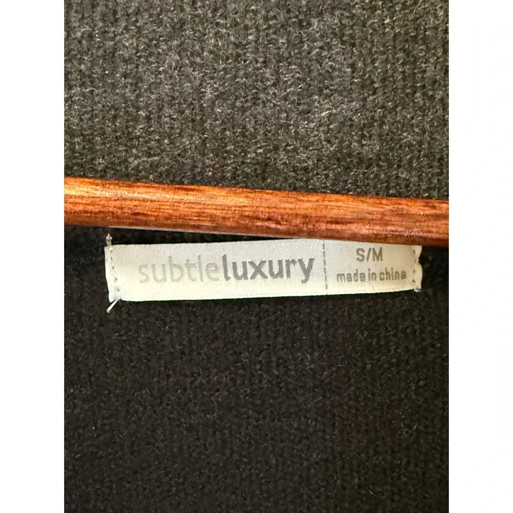 Subtle Luxury 100% Cashmere Color Block Cardigan Sweater S/M - Picture 4 of 7